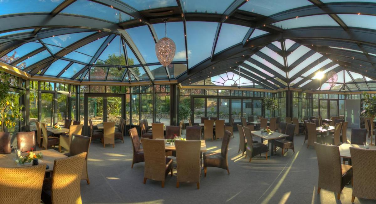Ruser's Hotel - Housity