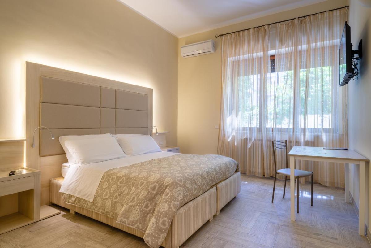 Villa Domus Salento Suites & Rooms con parcheggio privato in loco - Housity