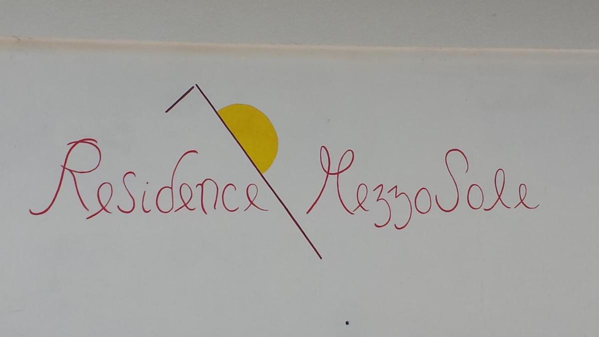 Residence Mezzosole - Housity