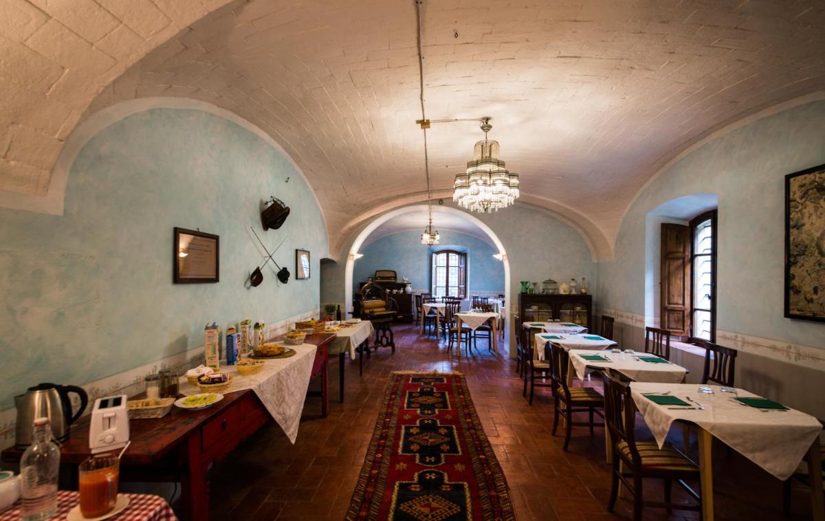 Castello di Valenzano - Housity