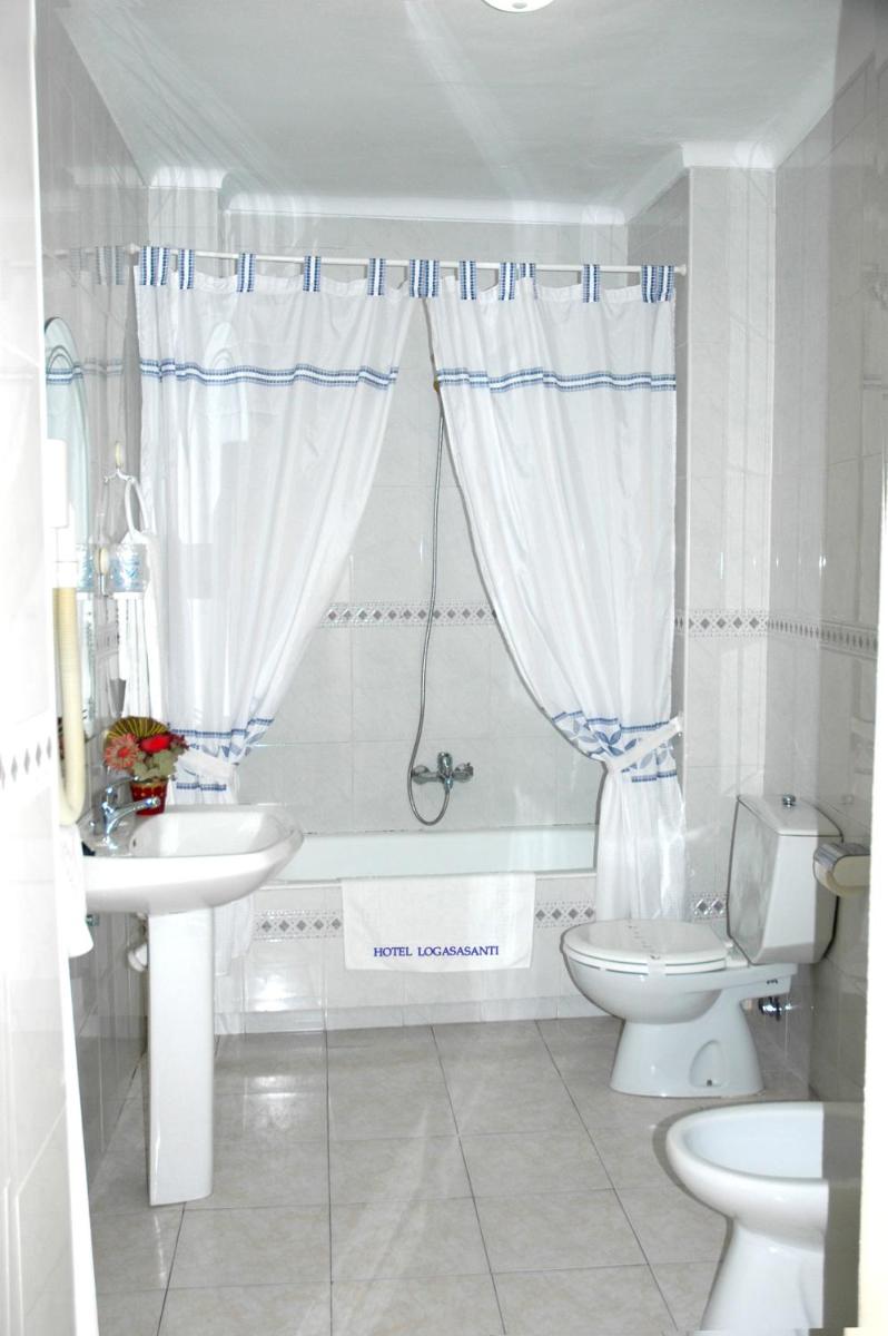 Hospedium GL Hotel Logasasanti - Housity