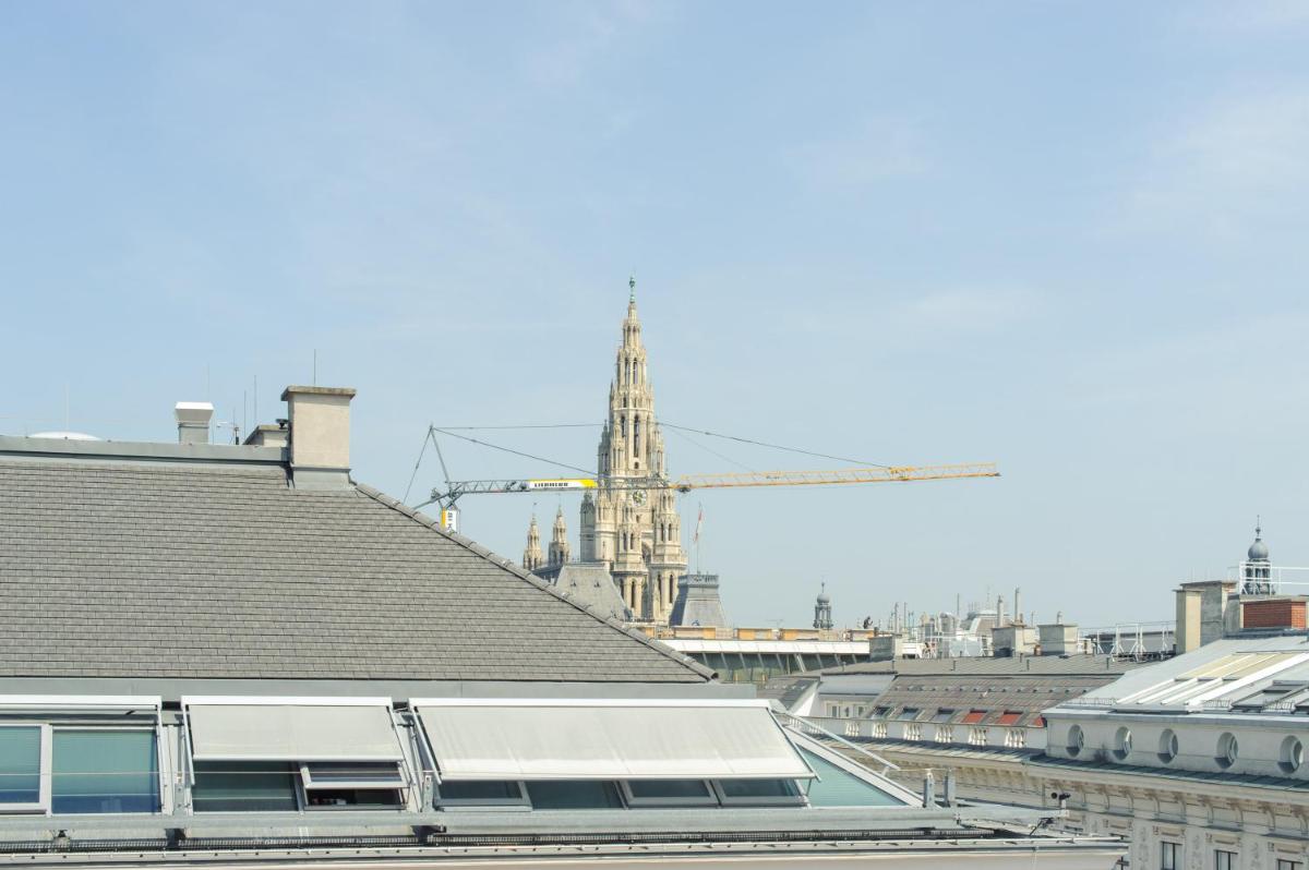 Central Living Apartments - Rathaus - Housity