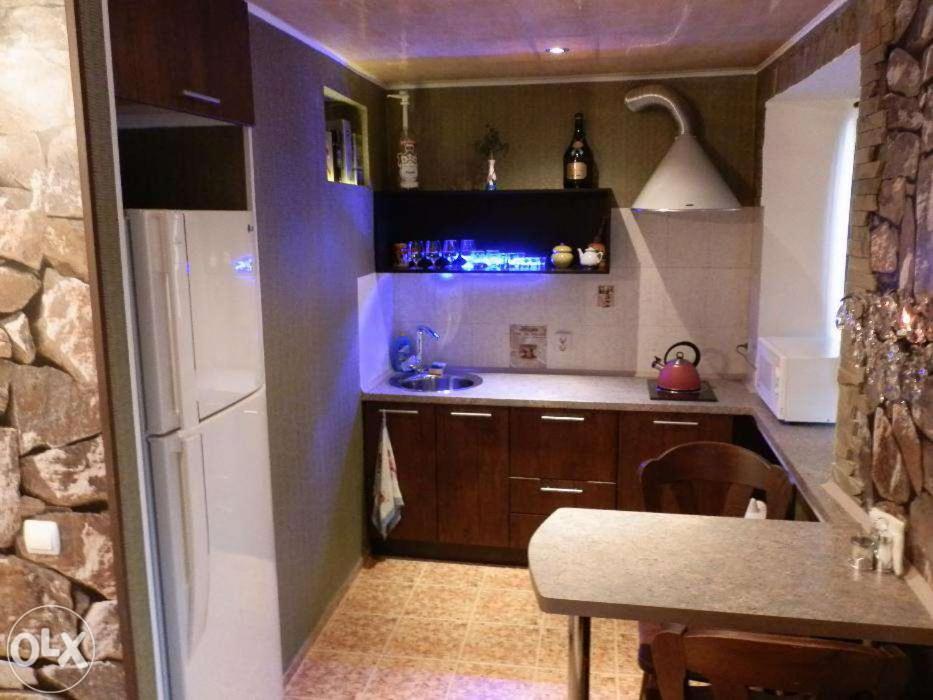 Suitetrails - Apartment on Alexeyeva