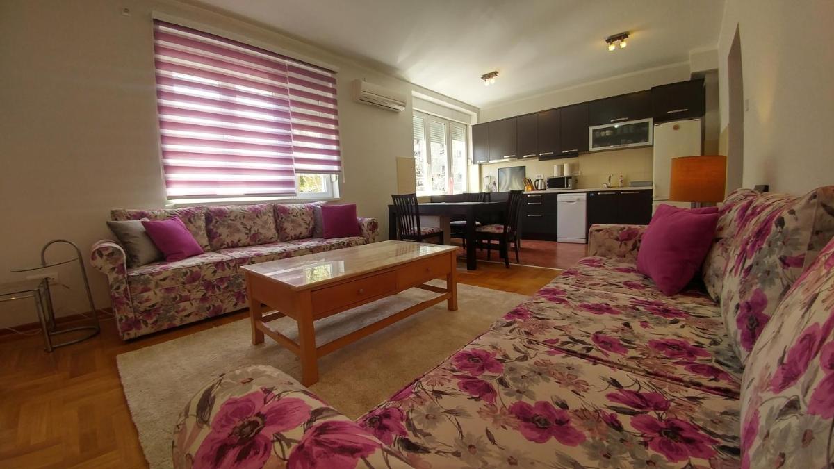 Apartment Harmonija - Housity