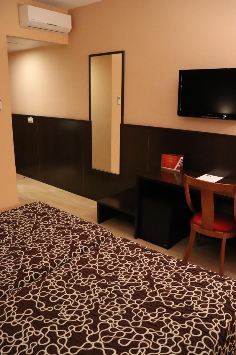 Hotel Acosta Ciudad de la Música - Housity