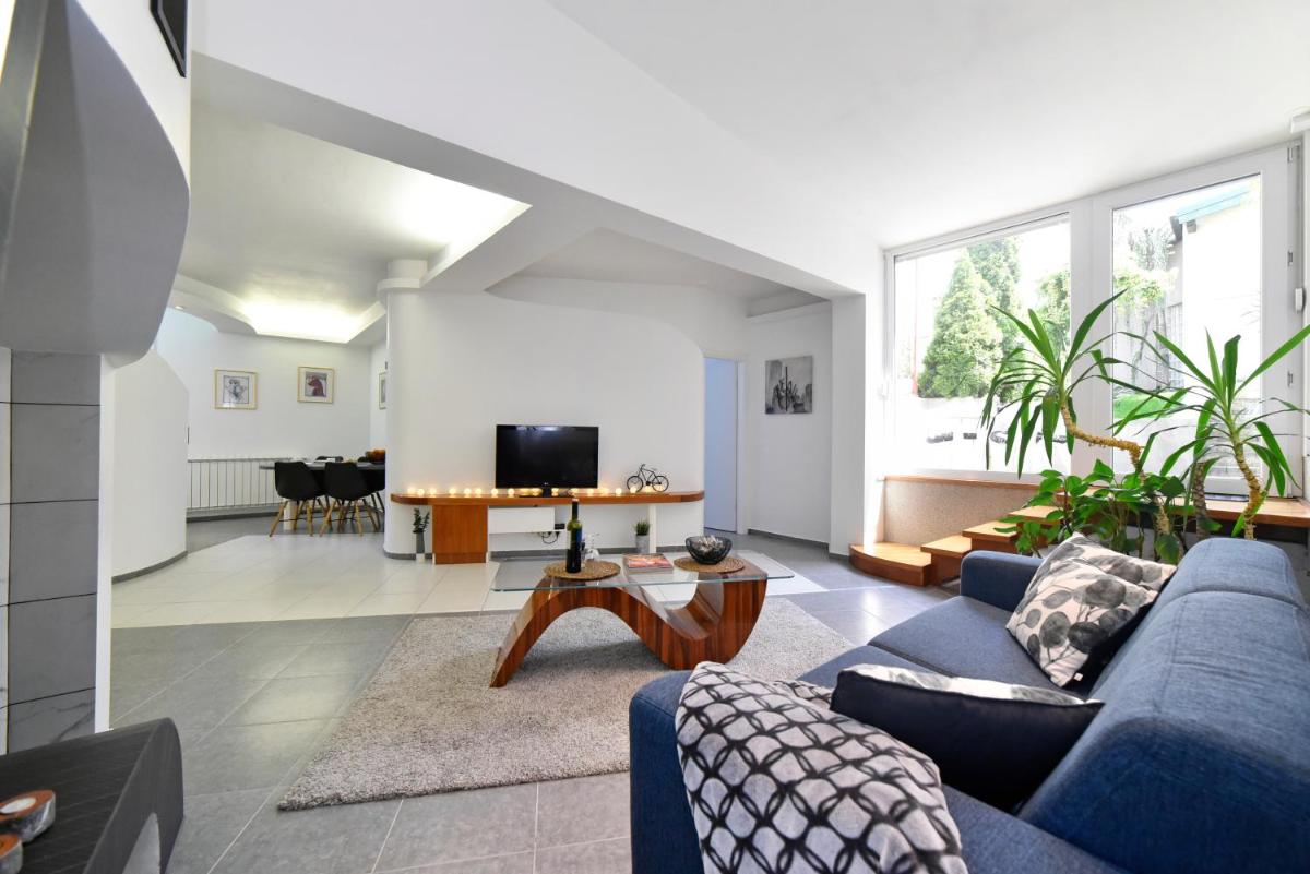 Suitetrails - Mach Apartment