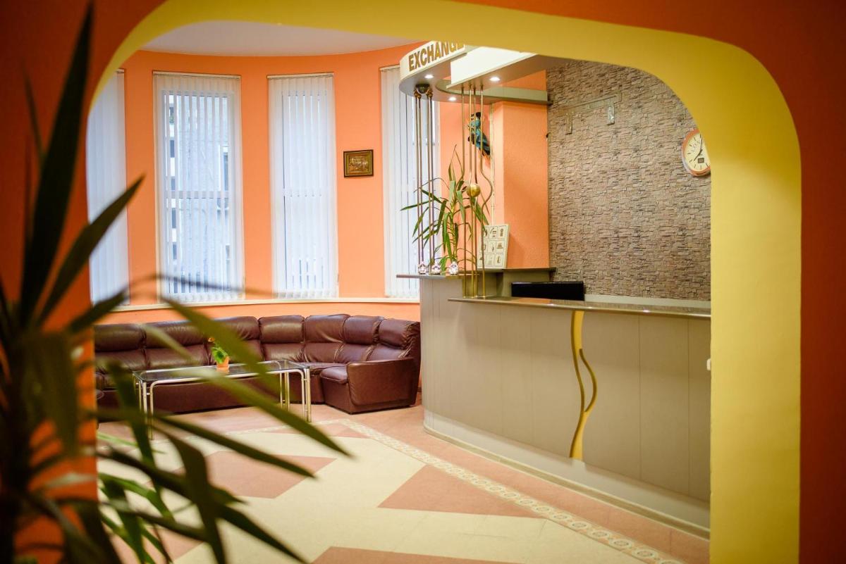 Family Hotel Varna - Housity