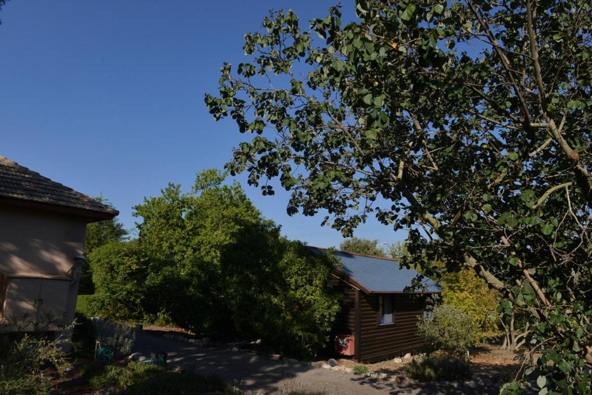 Numa Emek-Countryside Guesthouse in Yokneam Moshava - Housity