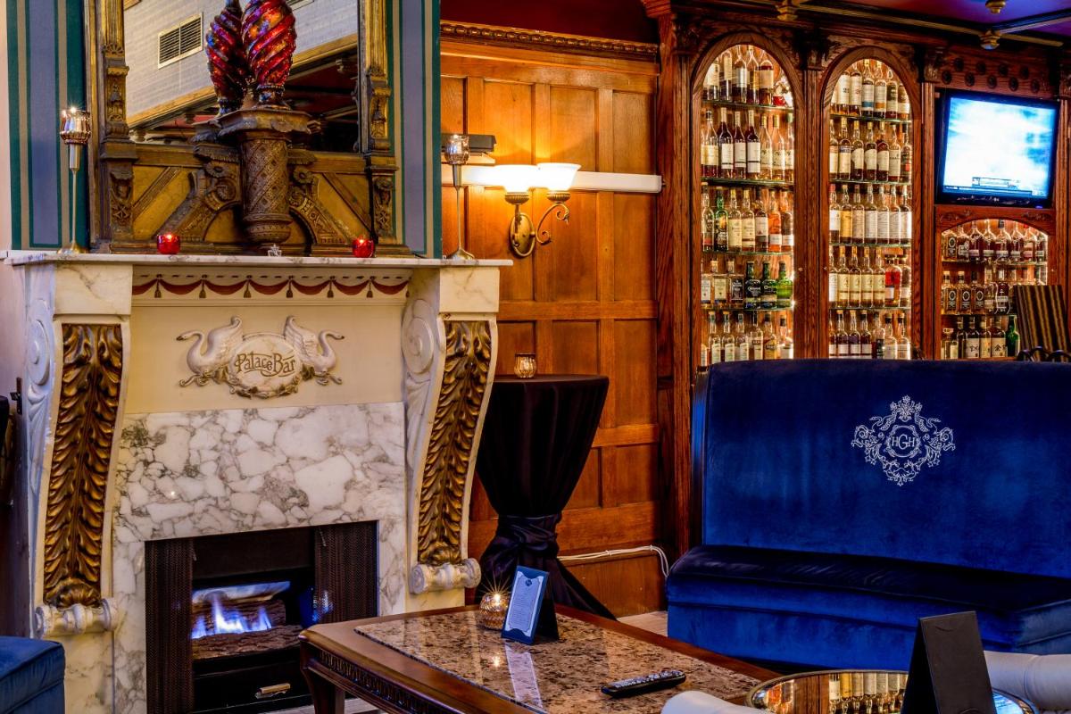 Horton Grand Hotel - Housity