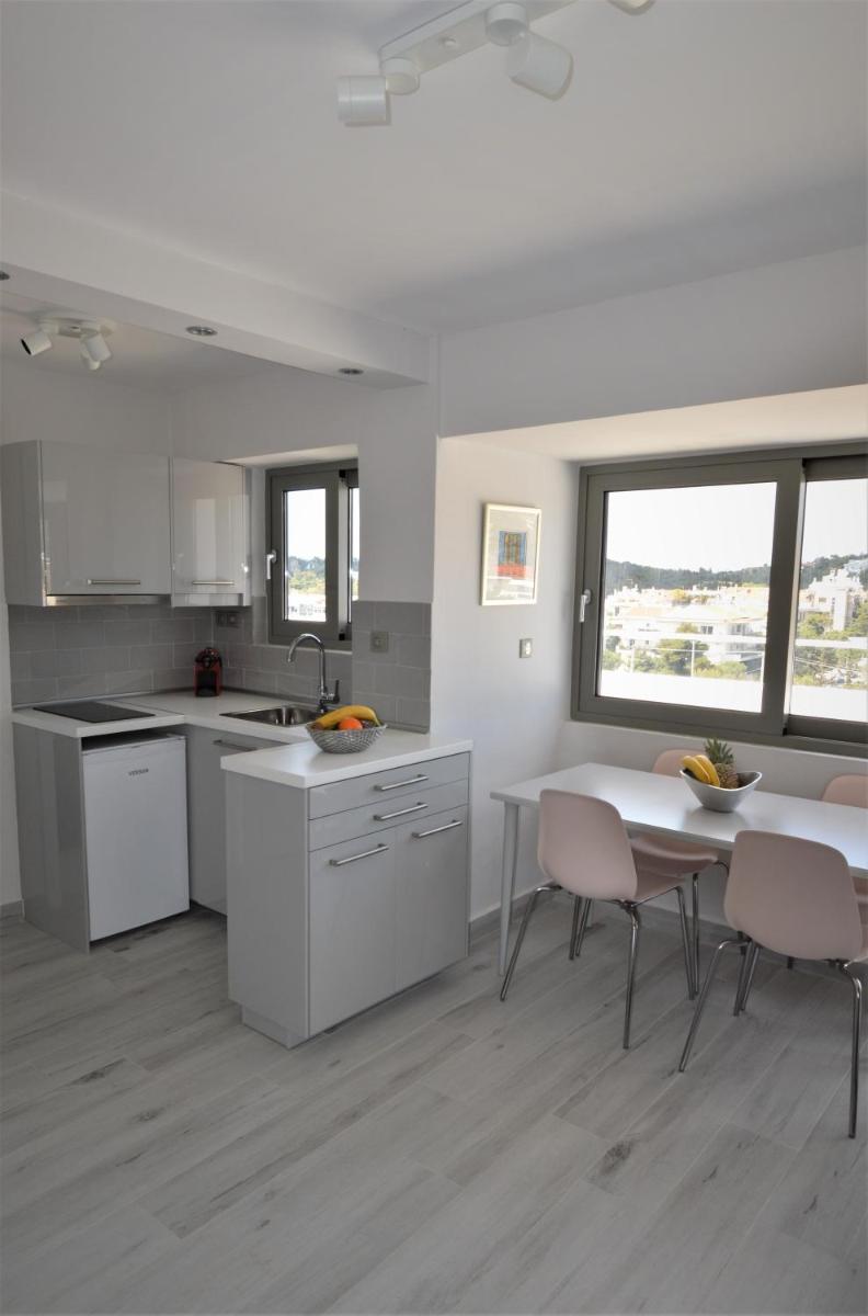 Athens Riviera Loft - Housity