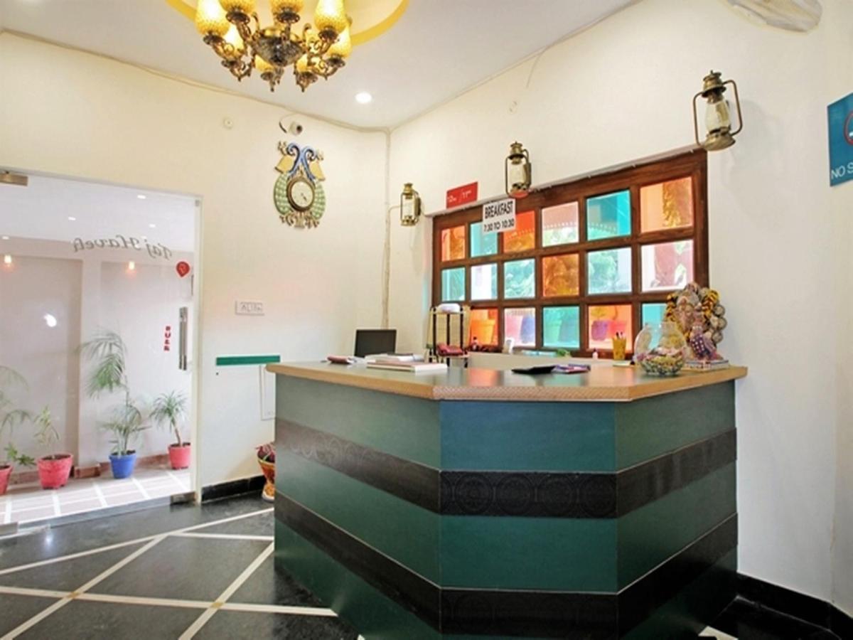 Taj Haveli Hotel Agra - Walkable Distance From Taj Mahal - Housity