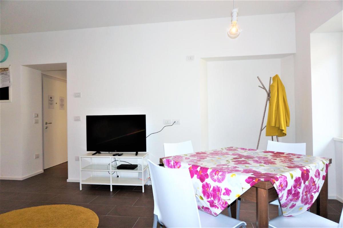 Residenza Castello - Holiday Home Garda Trentino - Housity