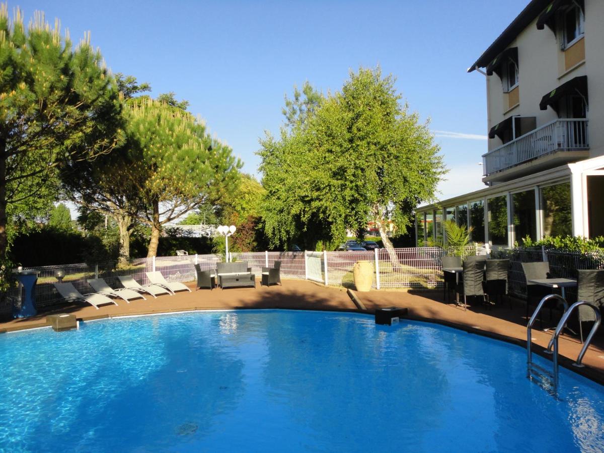 Logis Les Charmilles Chalon-sur-Saône Sud - Housity