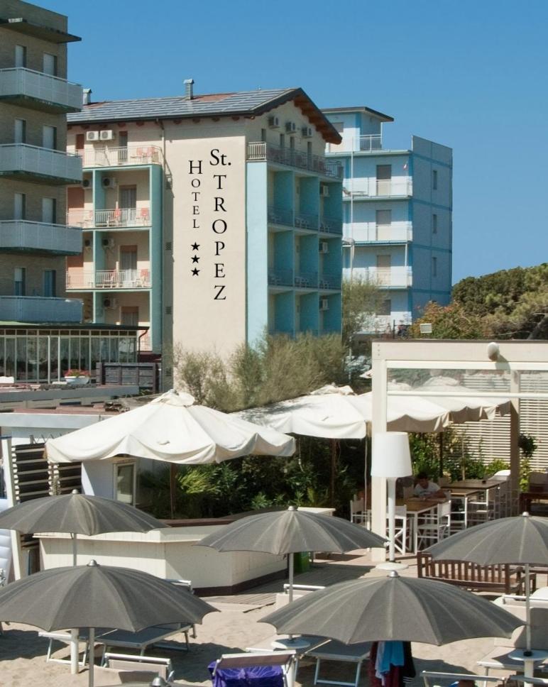Hotel Saint Tropez SPA & Restaurant - Housity