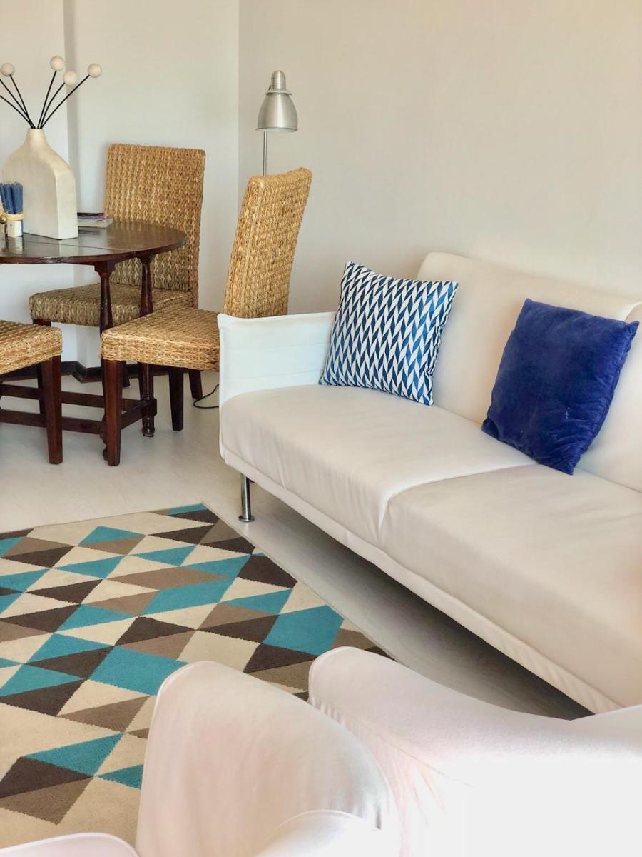 Estoril Beach Houses - Housity