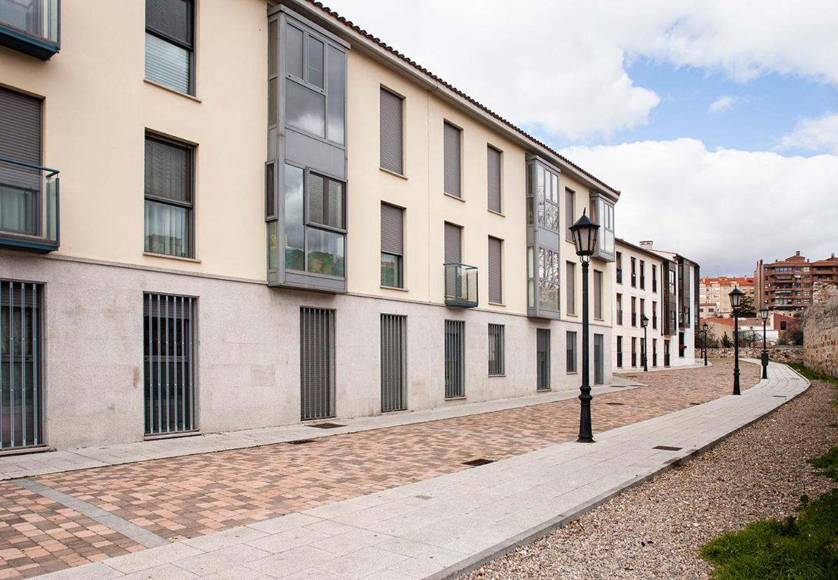 Yolanda - Housity
