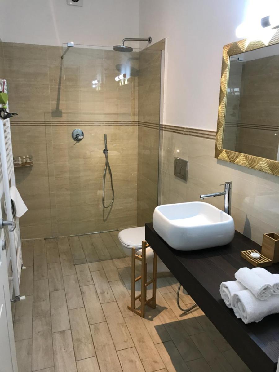 B&B La Rosa del Lago - Housity