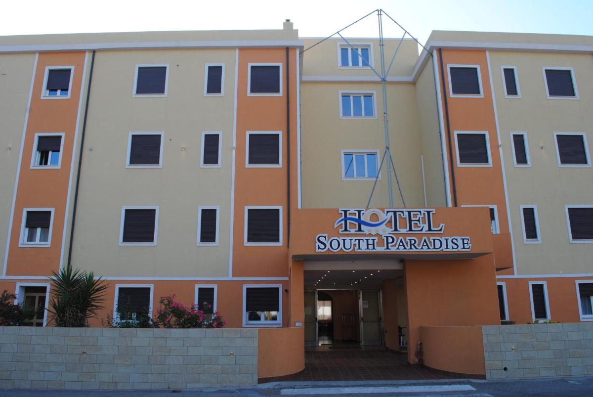 Hotel South Paradise - Housity