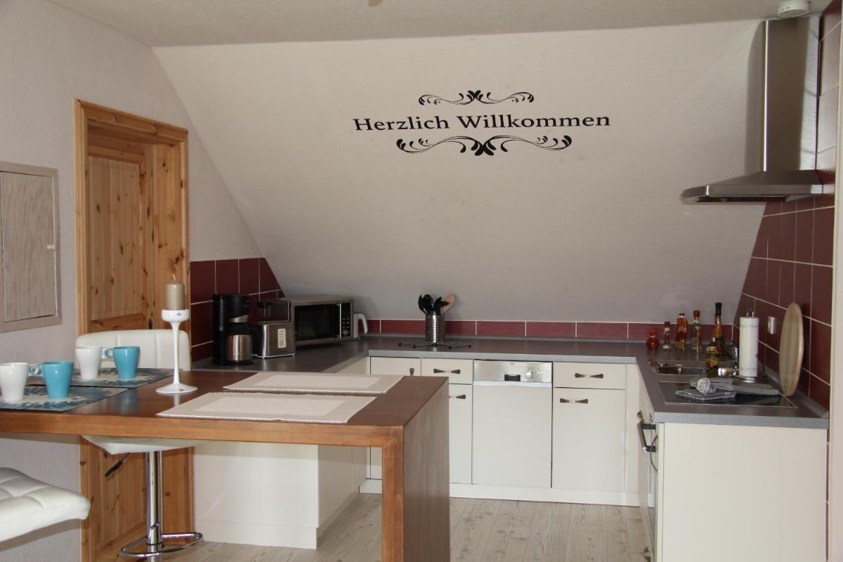 Ferienwohnung-Treeneblick - Housity