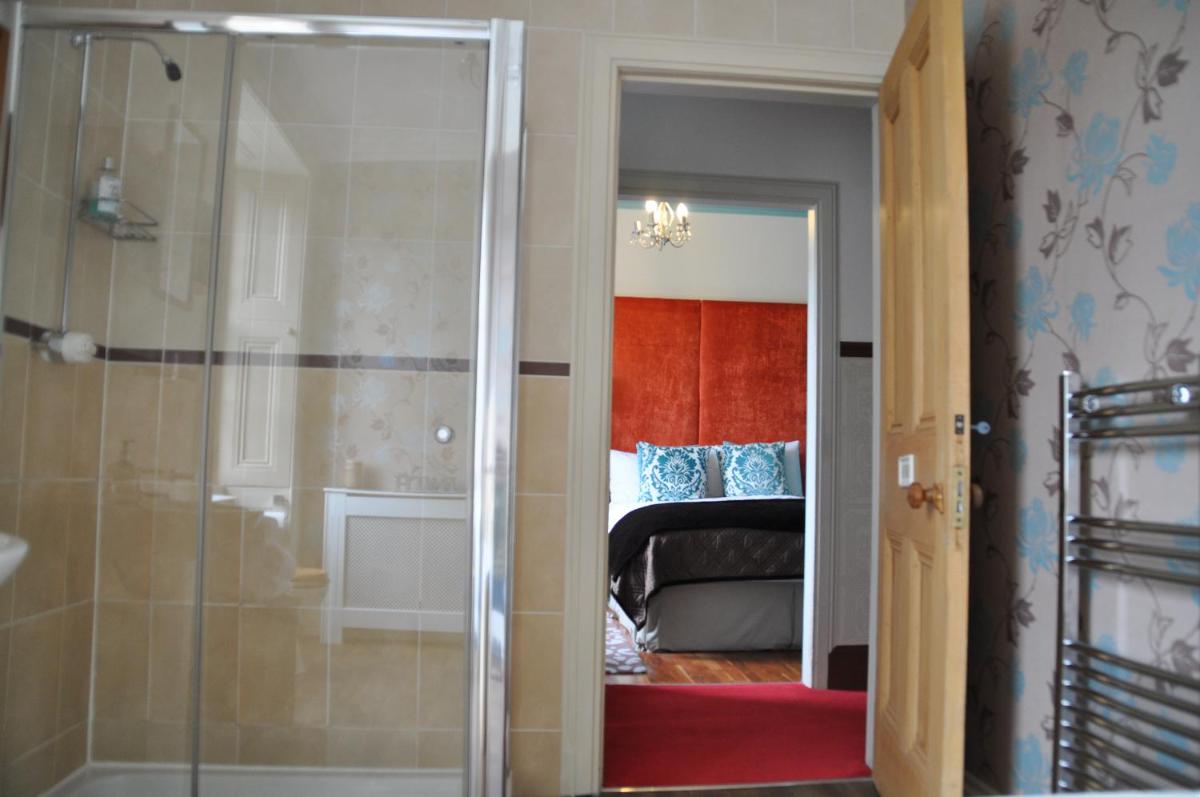 The Bank Guest House - Housity