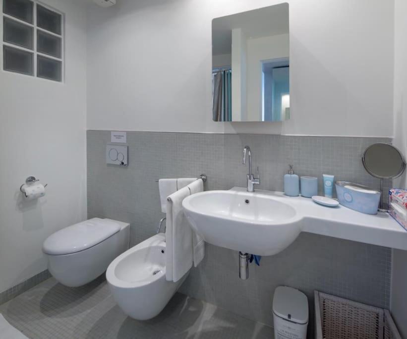 Suitetrails - Modern sunny apartment in residental area