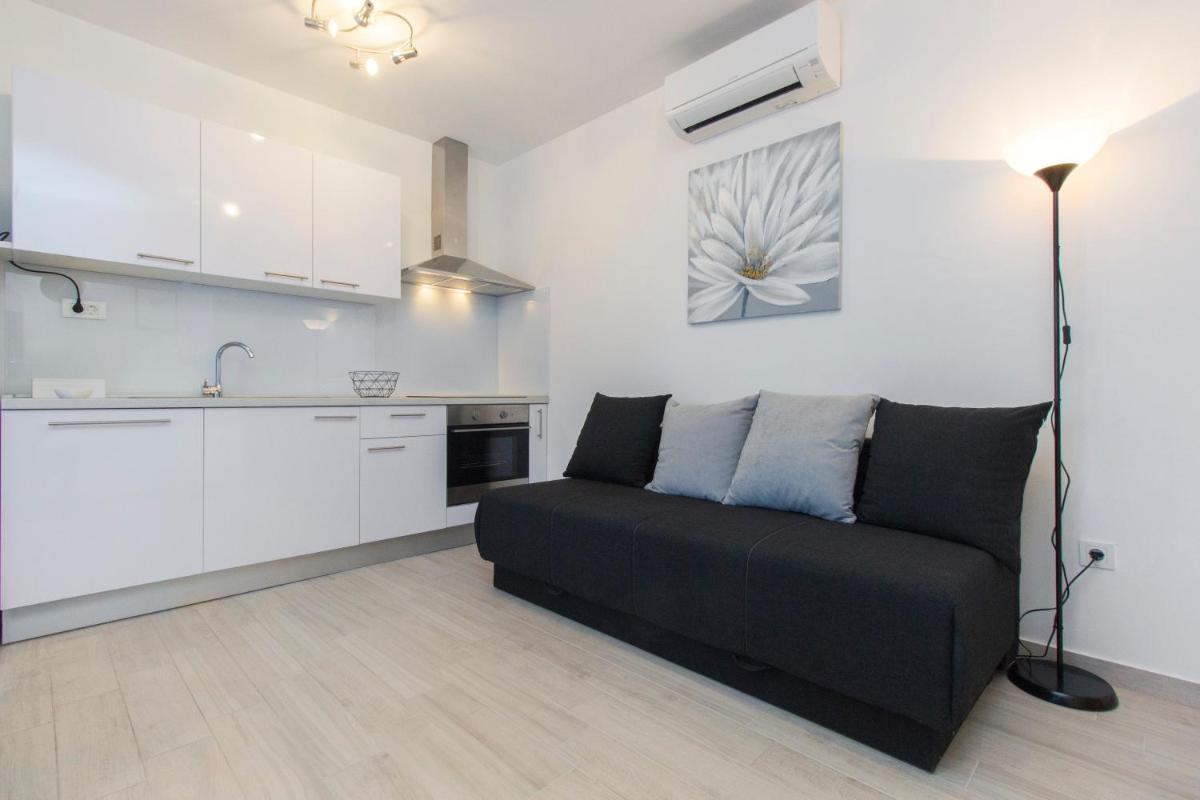 Apartments Labor - Housity