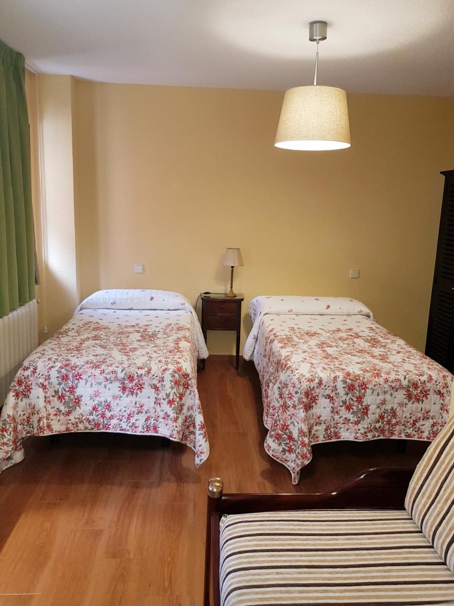 Hostal Puerta Bonita Vista Alegre - Housity