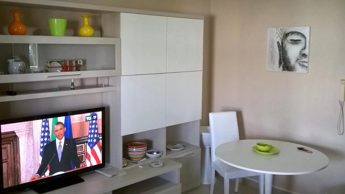 Raffaello Apartment - Housity