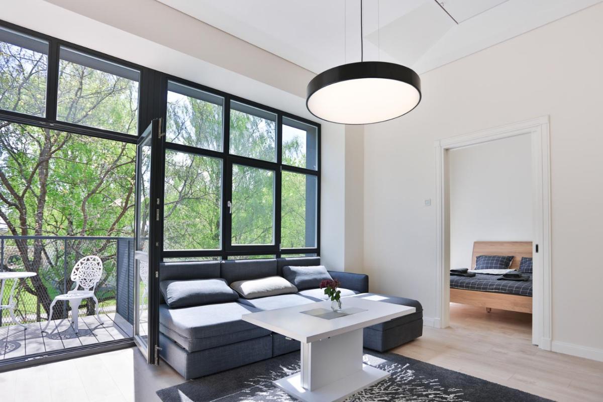 Loft on Owl Hill - Housity