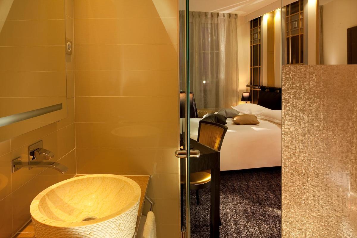 Salle de bains dans l'établissement Secret de Paris - Hotel & Spa