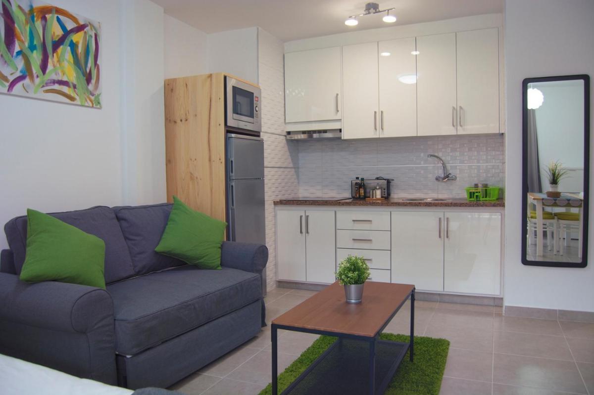Céntrico Apartamento con Balcón cerca de la Playa - Housity