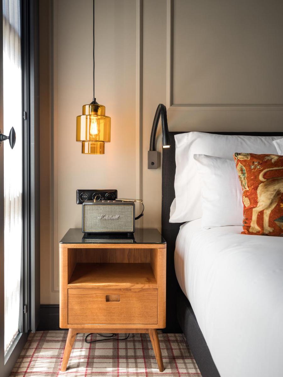 Cama o camas de una habitación en Wittmore Hotel - Adults Only, Small Luxury Hotels