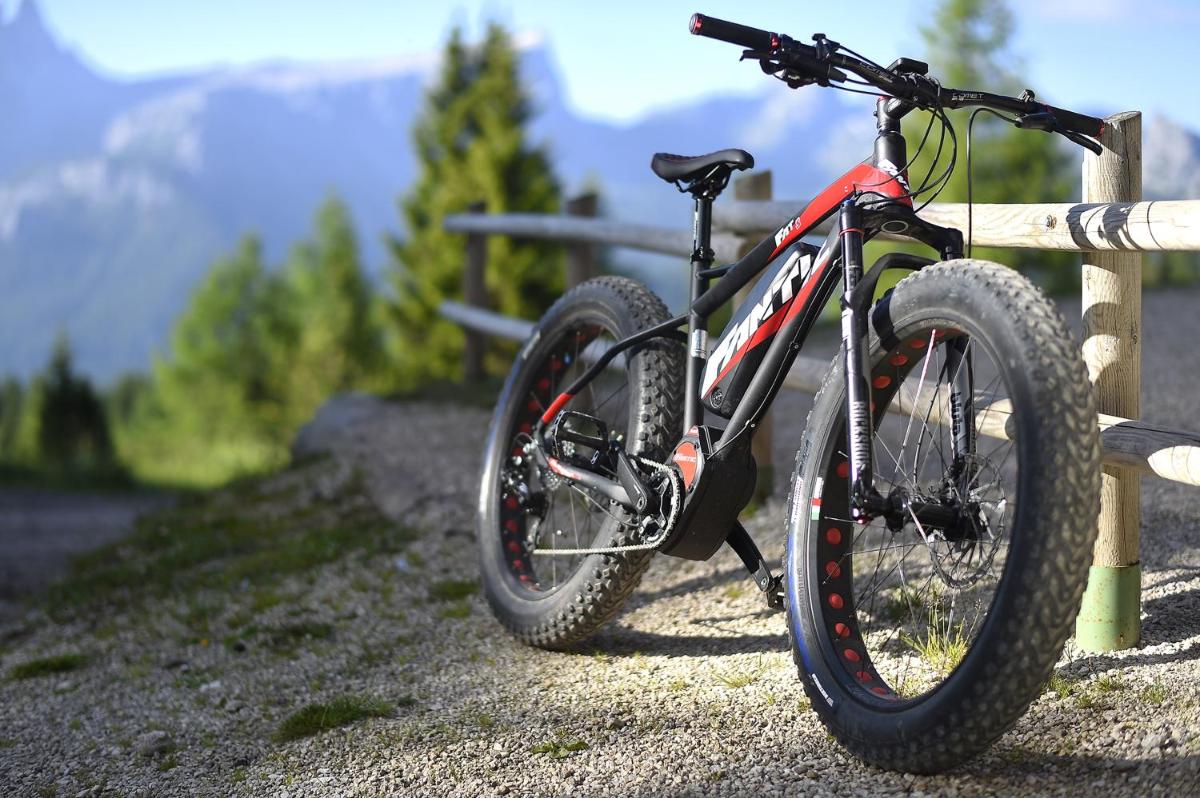 Etrusca Polsa - Housity