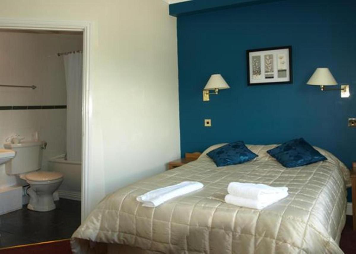 Bailey Ground Hotel - Housity