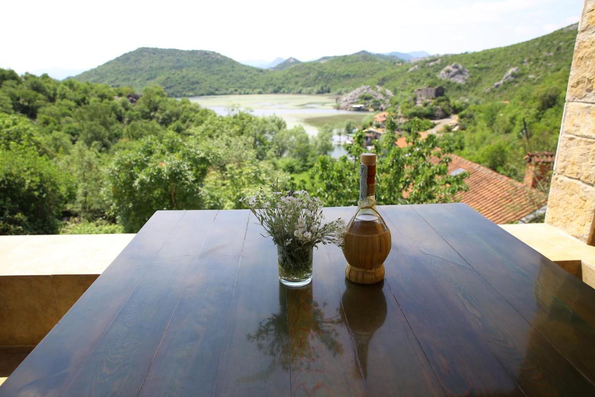 Villa Skadar Lake - Housity