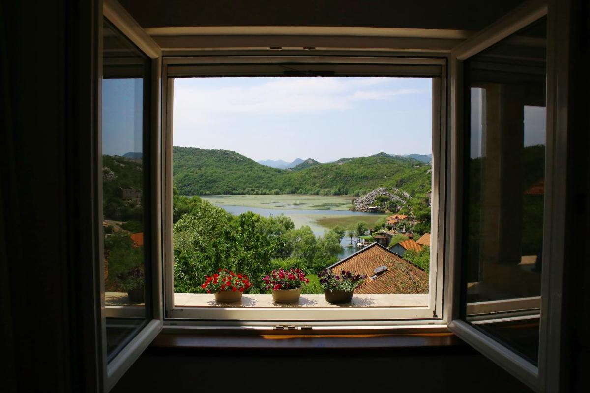 Villa Skadar Lake - Housity