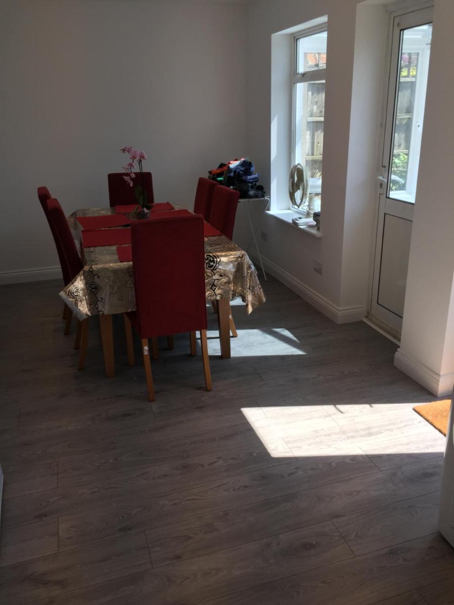 Rushden Vacation Home - Housity