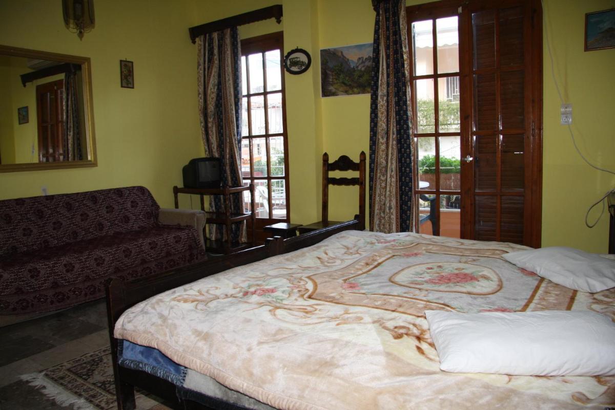 Katerina Hotel - Housity