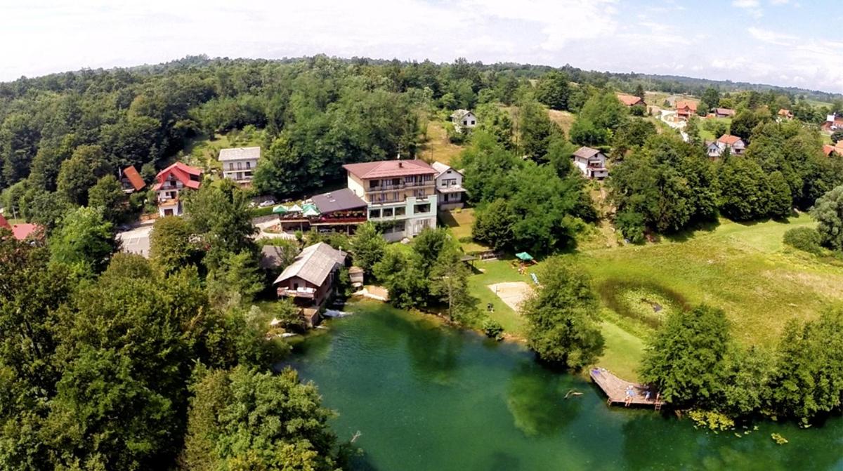 Bed & Breakfast Zeleni Kut - Housity