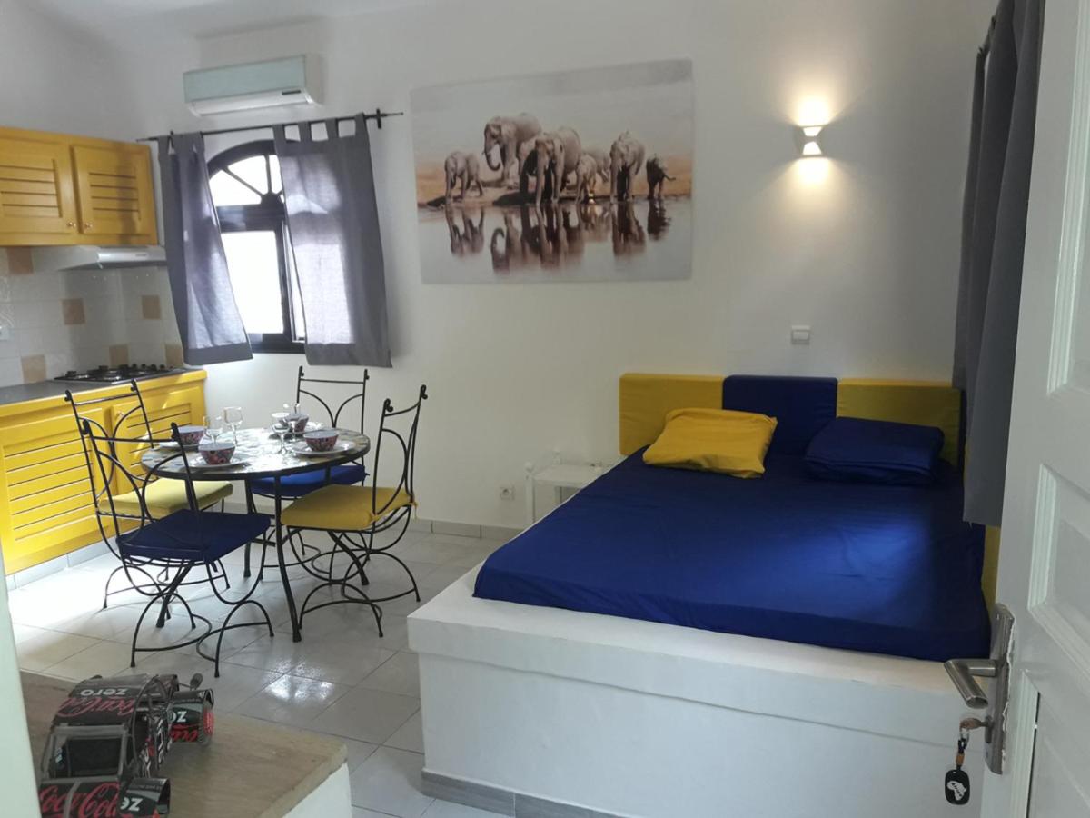 Studio Samba - Housity