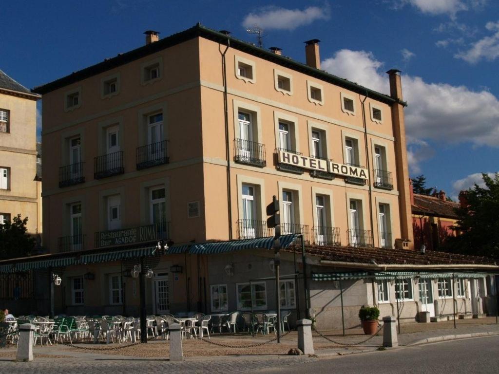 Hotel Roma - Housity