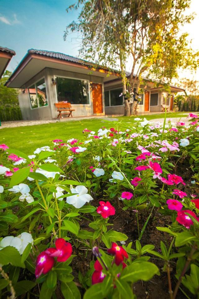 Villa De Bua Resort Nan - Housity