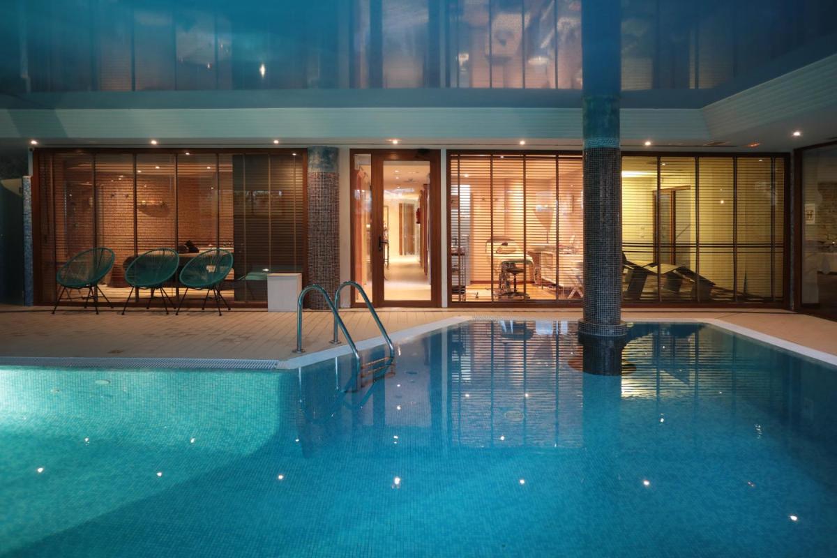 Piscina en o cerca de Mon Port Hotel & Spa