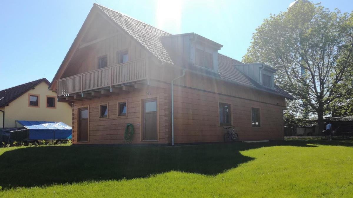 Roubenka U Třeboně - Housity