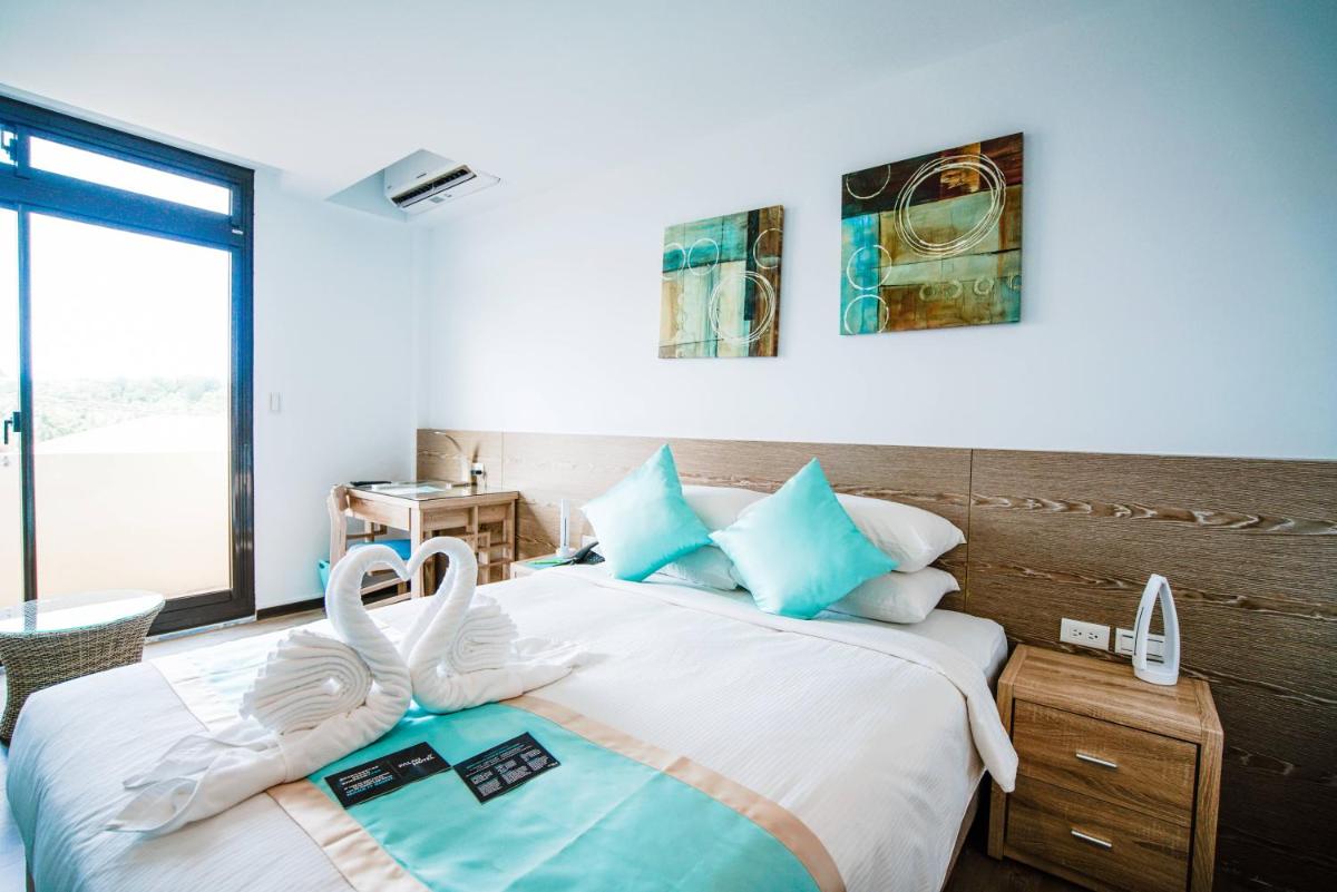 Palau Hotel - Housity