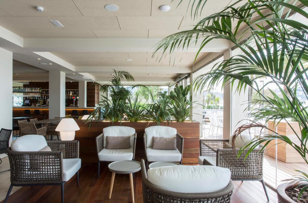 Zona de estar de Hotel Maritim 4 Superior