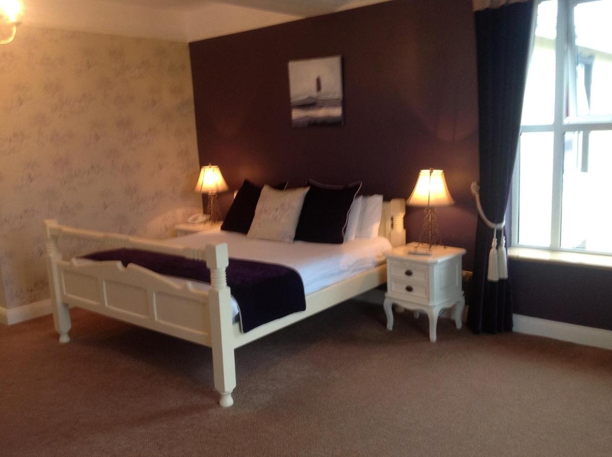 Woodlands Hotel & Leisure Centre - Housity