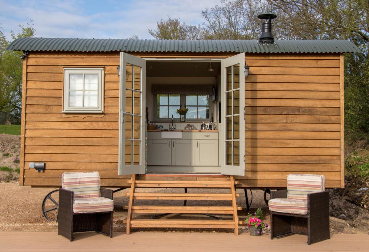 Luxury Shepherds Hut - Housity