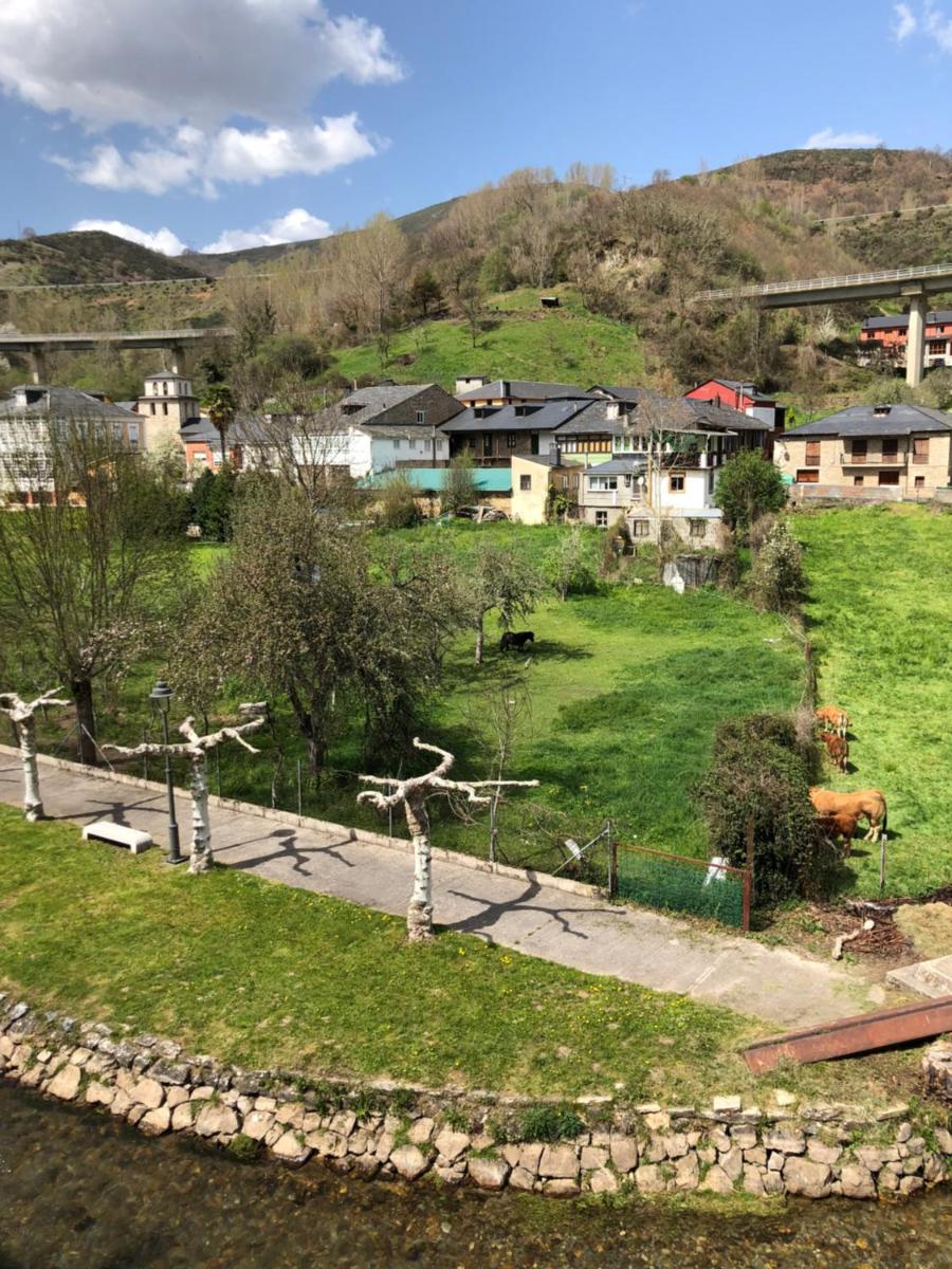Pensión Fernández - Housity