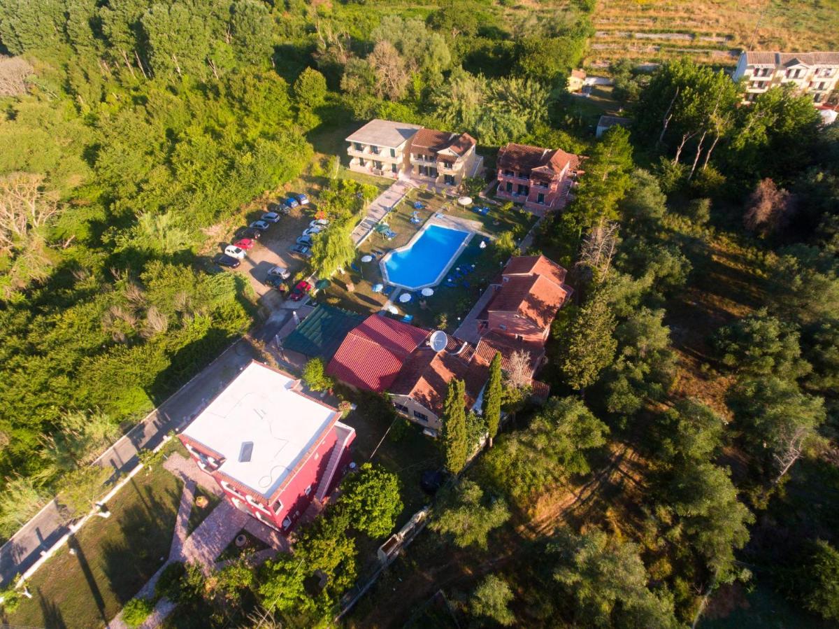 The Seahorse - Housity